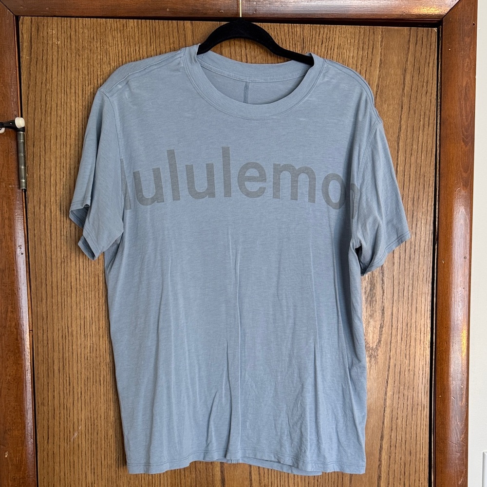 lululemon athletica Blue Short Sleeve Tee